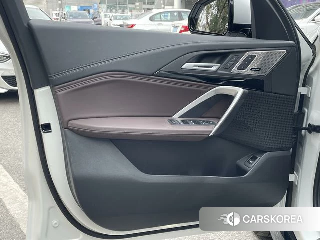 BMW X1 id 4265750 из Китая 9