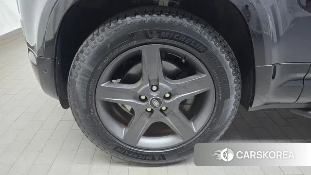 Land Rover Defender (L663) id 3263841 из Кореи 15