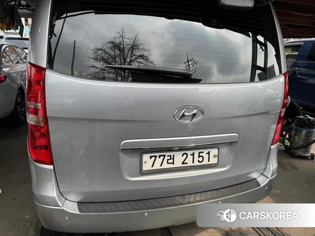 Hyundai The New Grand Starex id 3880135 из Кореи 7