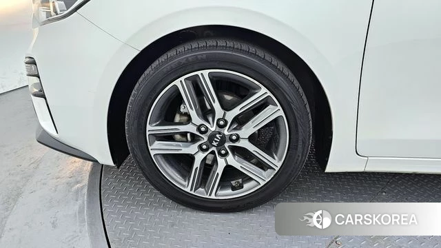 Kia Come New K3 id 3829321 из Кореи 15