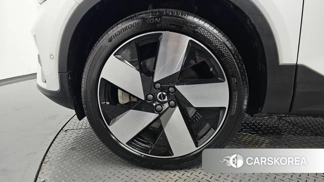 Volvo C40 Richards id 4745401 из Кореи 30