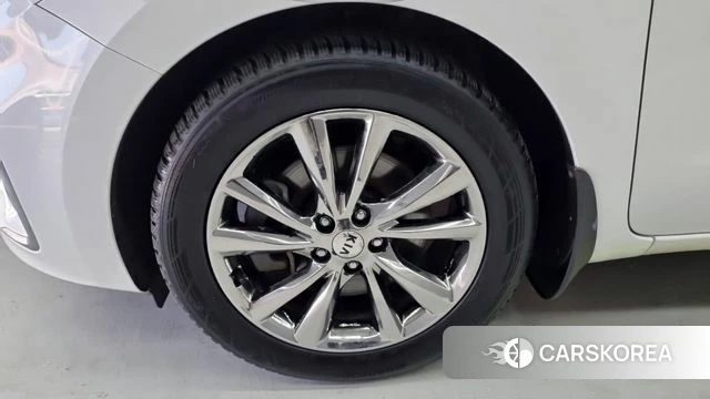 Kia The New Carnival id 3936383 из Кореи 13