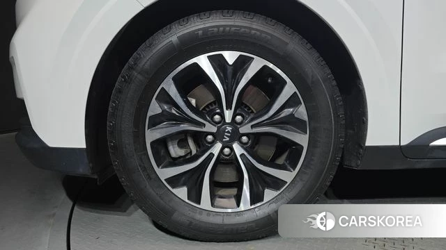 Kia Carnival 4th generation id 4245096 из Кореи 15