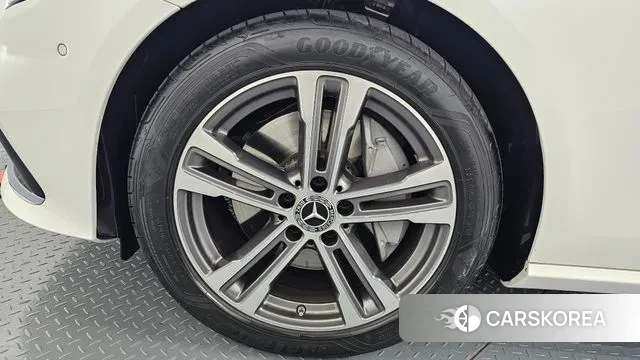 Mercedes-Benz E-Class W213 id 3443148 из Кореи 15