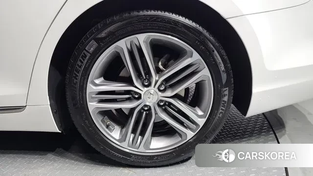 Hyundai Grandeur IG id 3283733 из Кореи 15