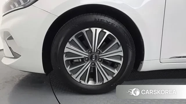 Kia K7 Premier Hybrid id 3665948 из Кореи 15