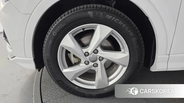 Audi Q3 (F3) id 3407158 из Кореи 15