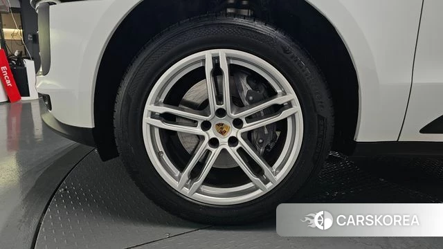 Porsche Macan id 4496360 из Кореи 14