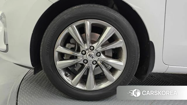 Kia The New Carnival id 4520672 из Кореи 15
