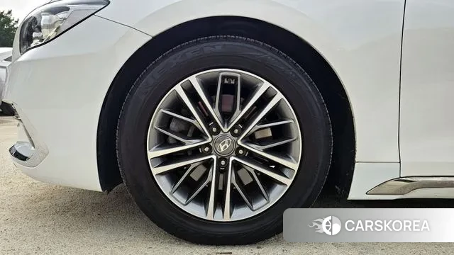 Hyundai Grandeur IG id 3134521 из Кореи 15