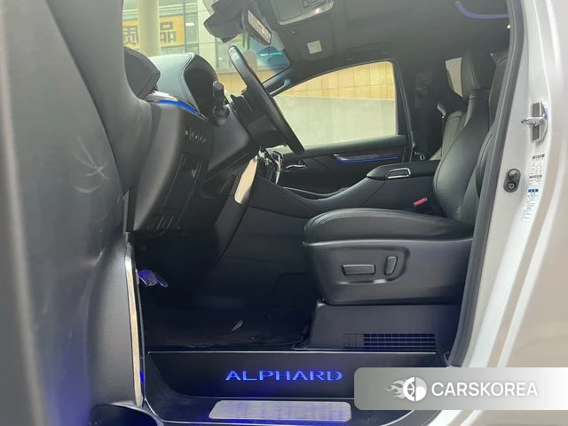 Toyota Elfa id 4259342 из Китая 10