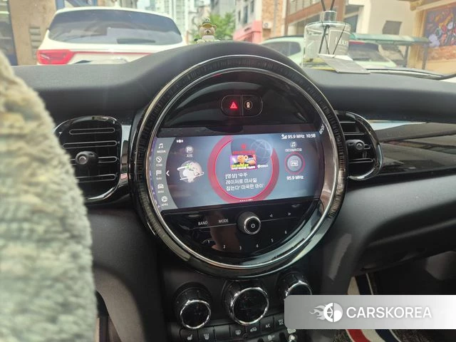 Mini Cooper 2022 Коричневый из Кореи, фото 5