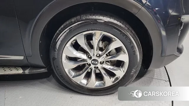 Kia The New Sorento id 3667064 из Кореи 15