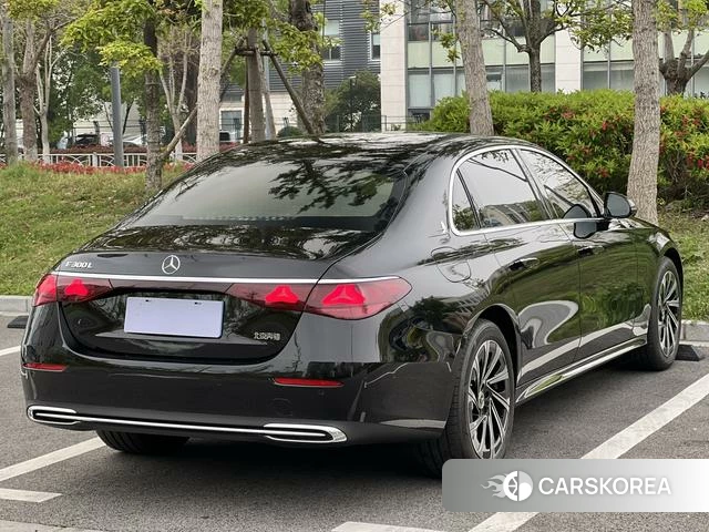 Mercedes-Benz E-class id 4219802 из Китая 21