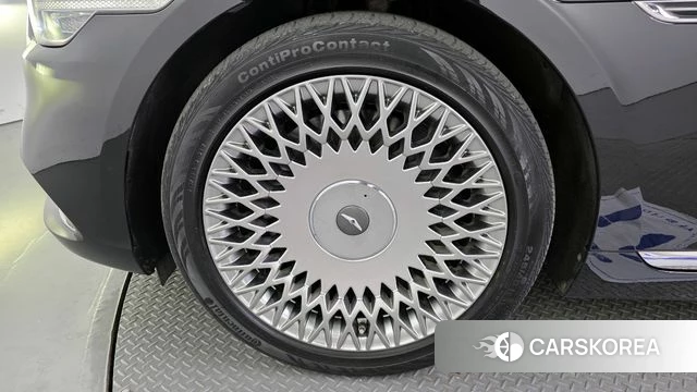 Genesis G90 id 3860478 из Кореи 15