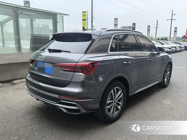 Audi Q3 2023 Темно-серый из Китая, фото 5