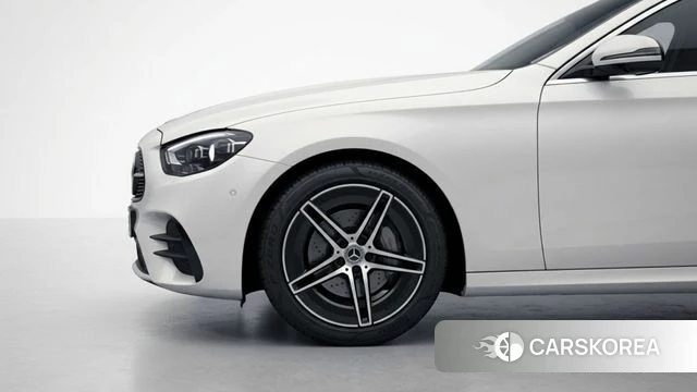 Mercedes-Benz E-Class W214 id 4773291 из Кореи 7