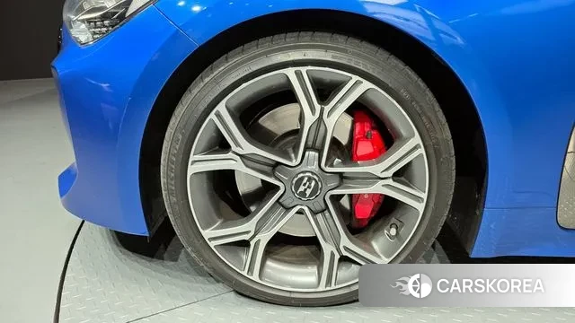 Kia Stinger id 3588345 из Кореи 15