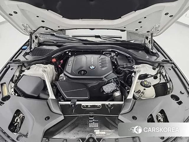 BMW 5 Series (G30) id 3098196 из Кореи 15