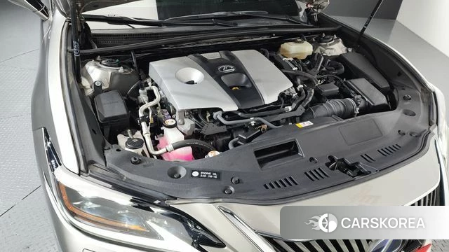 Lexus ES300h 7th generation id 3910832 из Кореи 15