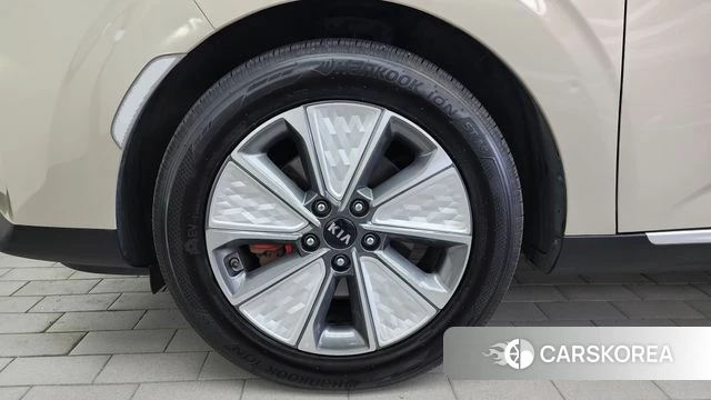 Kia Soul Booster EV id 4595378 из Кореи 15