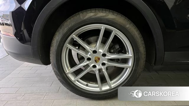 Porsche Cayenne (PO536) id 4310768 из Кореи 26