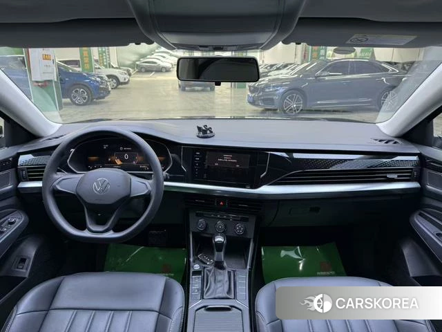 Volkswagen Passat id 4182495 из Китая 7