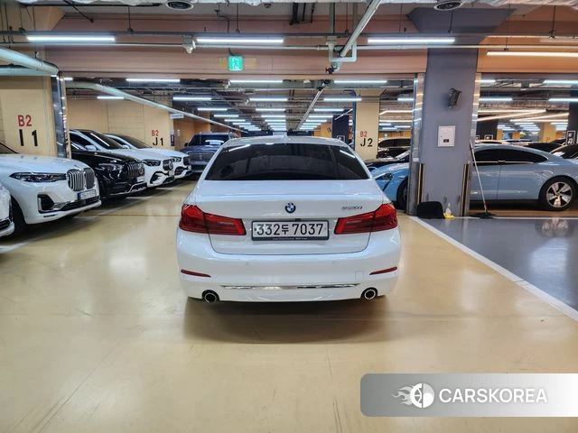 BMW 5 Series (G30) id 4403386 из Кореи 15