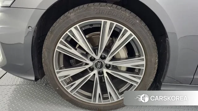 Audi A6 (C8) id 3366197 из Кореи 15