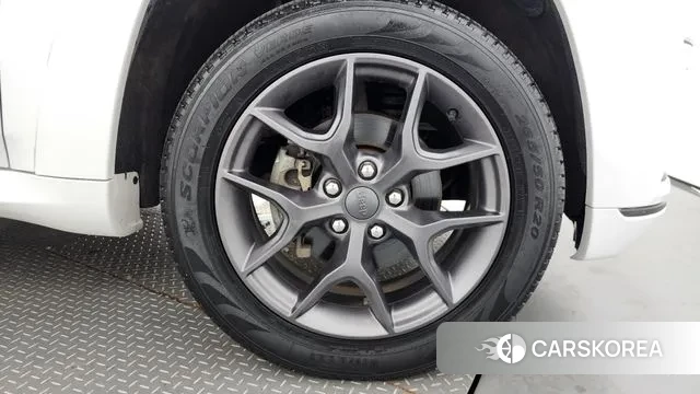 Jeep Grand Cherokee id 3018192 из Кореи 15