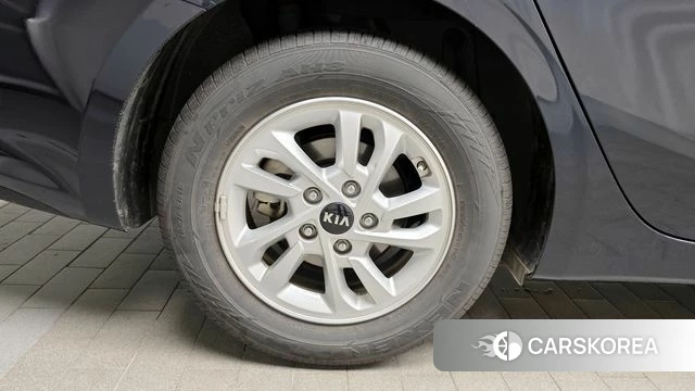 Kia Come New K3 id 3872376 из Кореи 15