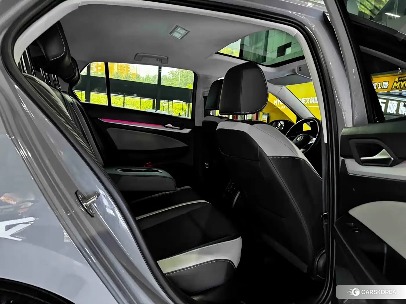 Volkswagen Golf id 4601158 из Китая 16