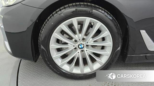 BMW 5 Series (G30) id 4415023 из Кореи 15