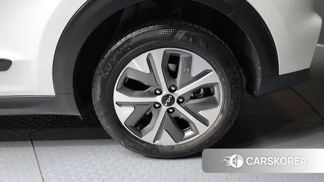 Kia Niro Plus id 3538946 из Кореи 15
