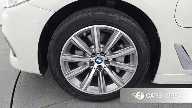 BMW 5 Series (G30) id 3568074 из Кореи 15