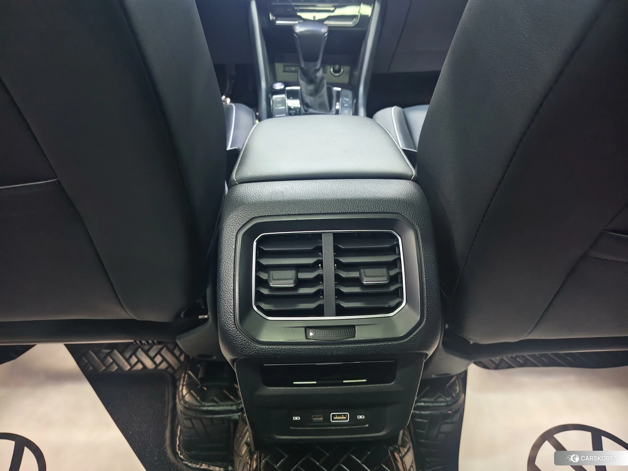 Volkswagen Tiguan L id 4461593 из Китая 11