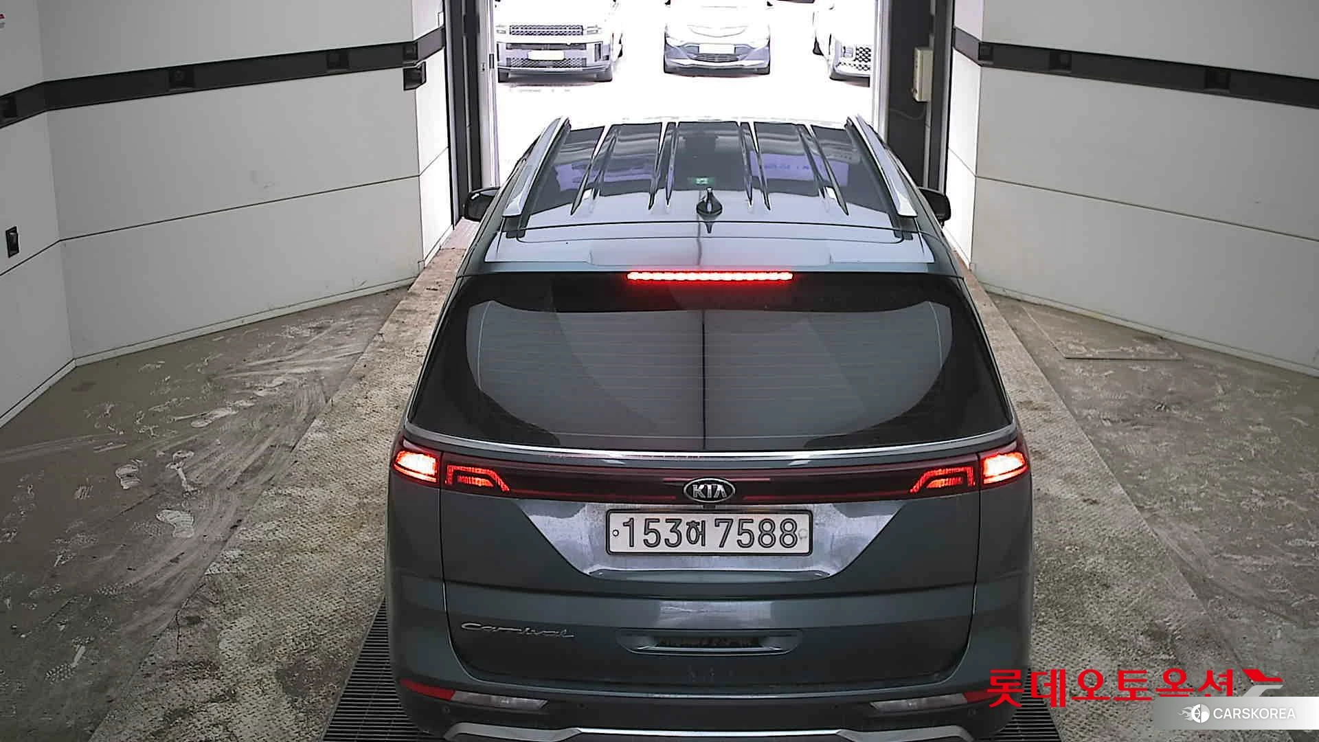 Kia Carnival id 3875742 из Кореи 32