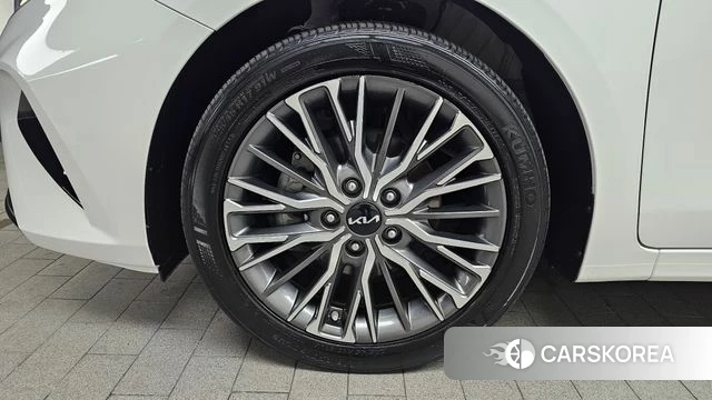 Kia The New K3 2nd generation id 4194973 из Кореи 25