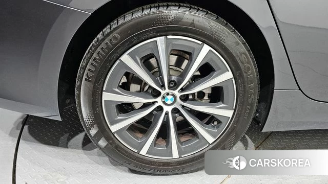 BMW 3 Series (G20) id 4294557 из Кореи 26