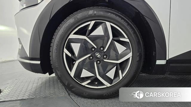 Hyundai Ionic 5 id 4917867 из Кореи 15