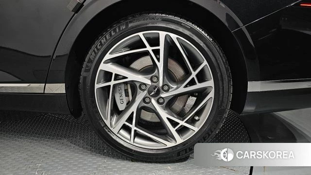 Genesis G90 (RS4) id 3859502 из Кореи 15