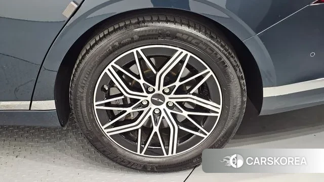 Genesis G90 (RS4) id 3764215 из Кореи 15