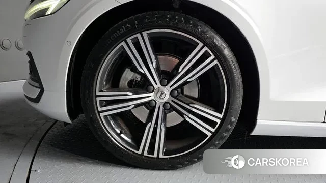 Volvo S60 3rd generation id 3760541 из Кореи 15