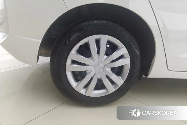 Honda Fit id 4272731 из Китая 12
