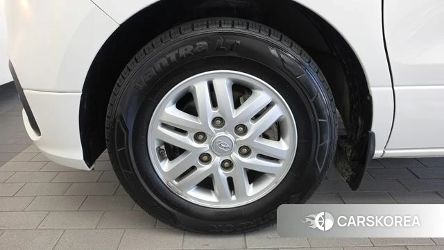Hyundai The New Grand Starex id 4856109 из Кореи 15