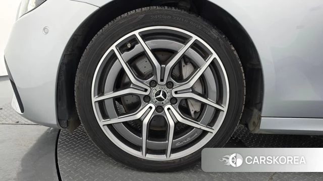 Mercedes-Benz E-Class W213 id 4731663 из Кореи 25