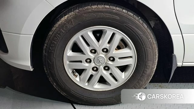 Hyundai The New Grand Starex id 3844517 из Кореи 15