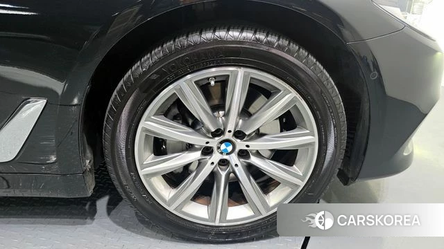 BMW 5 Series (G30) id 3879225 из Кореи 15