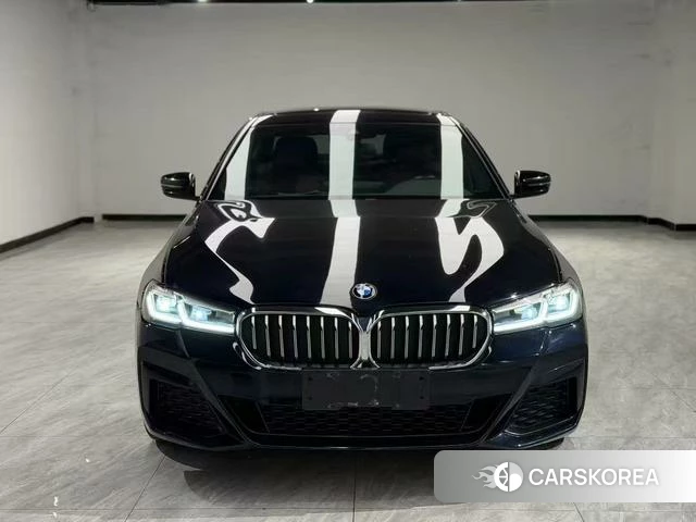 BMW 5 series 2022 Черный из Китая, фото 5