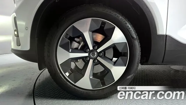 Volvo XC40 id 2735729 из Кореи 15